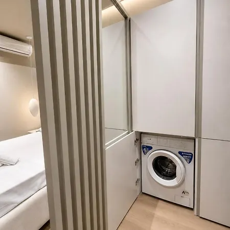 Zest Premium 7 Apartment